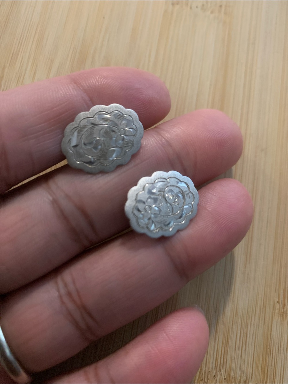 Vintage monaco Sterling Silver Floral Screw Back Earrings